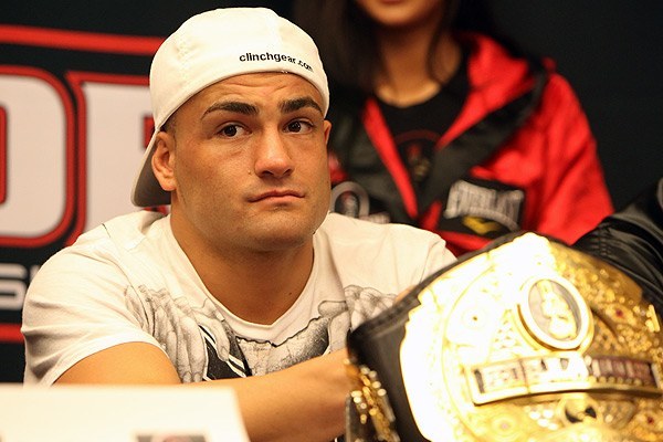 MMA-eddie-alvarez1