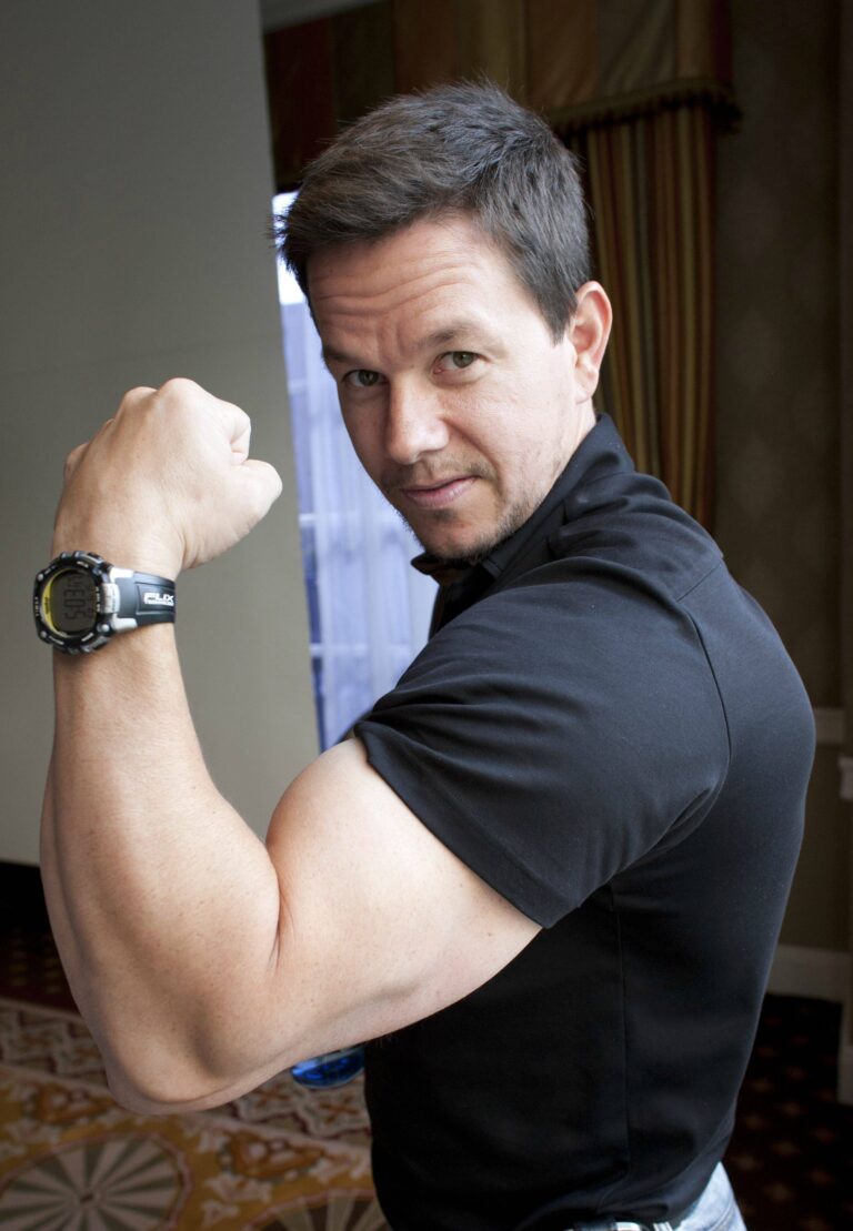 Mark-Wahlberg-background