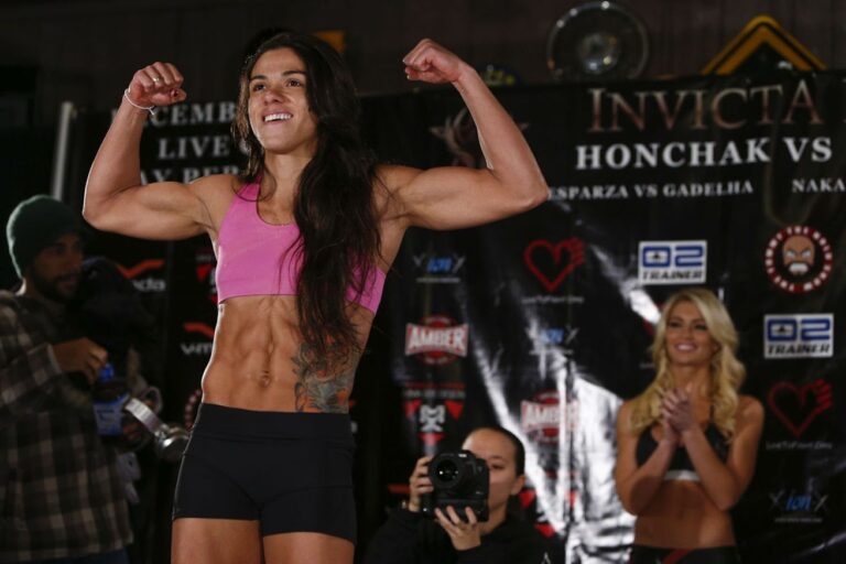 010_Claudia_Gadelha