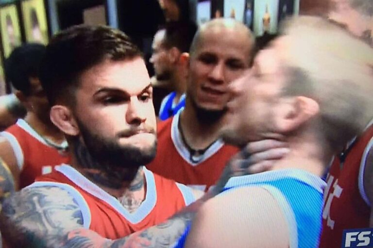 cody_garbrandt_strangles_tj_dillashaw_the_ultimate_fighter_tuf_25